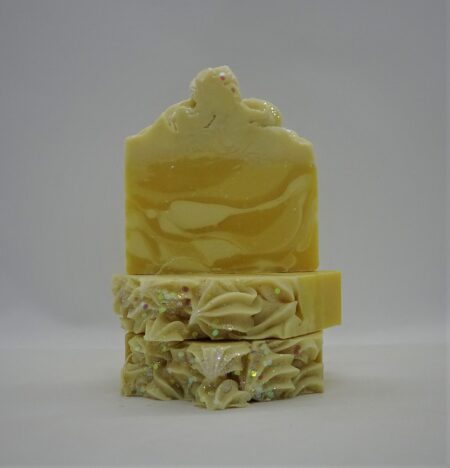 CHAMPAGNE FIZZ vegetable oil soap with SHEA BUTTER