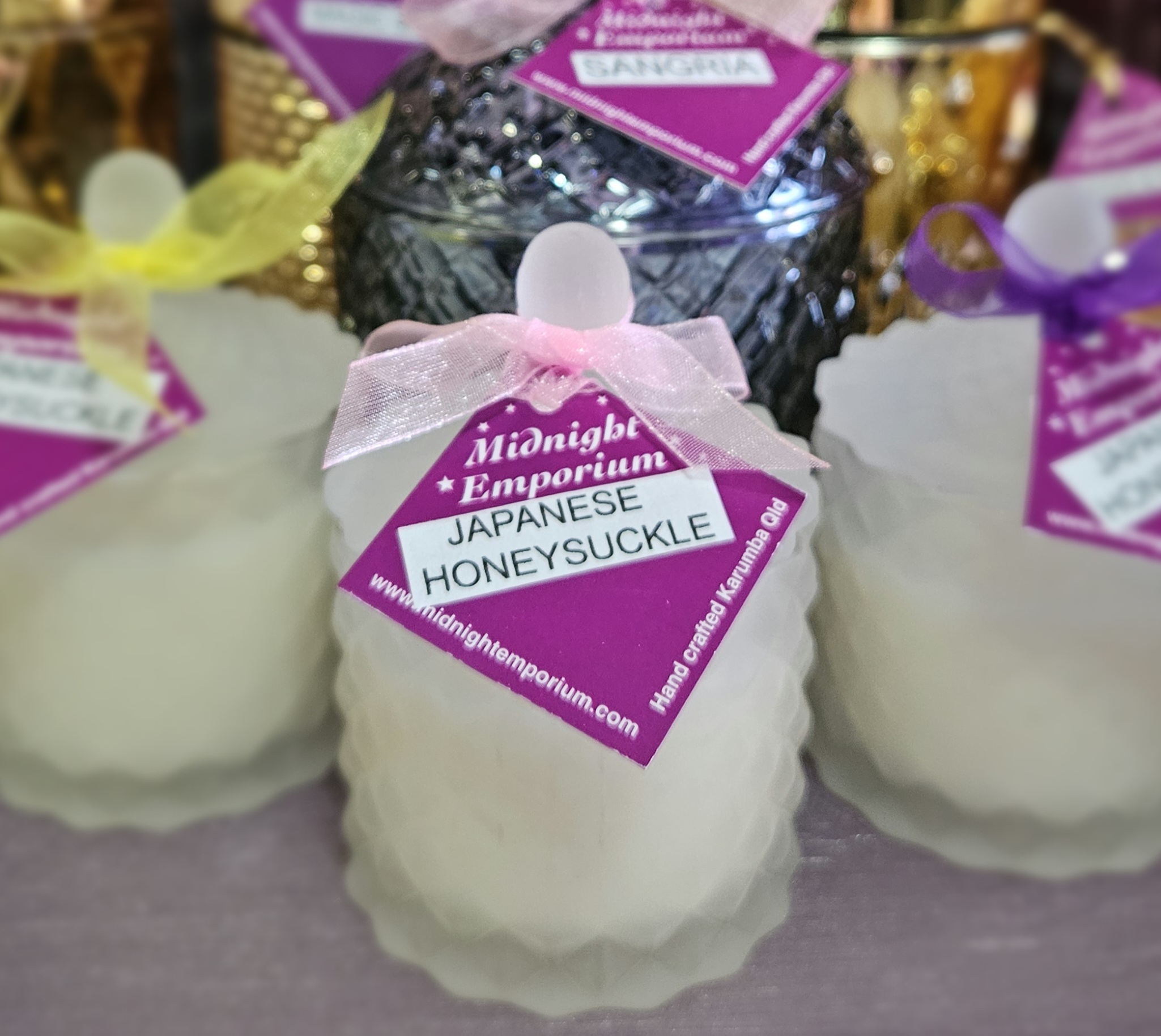 SMALL SOY CANDLE: JAPANESE HONEYSUCKLE