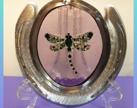 HORSESHOE SUN CATCHER: DRAGONFLY