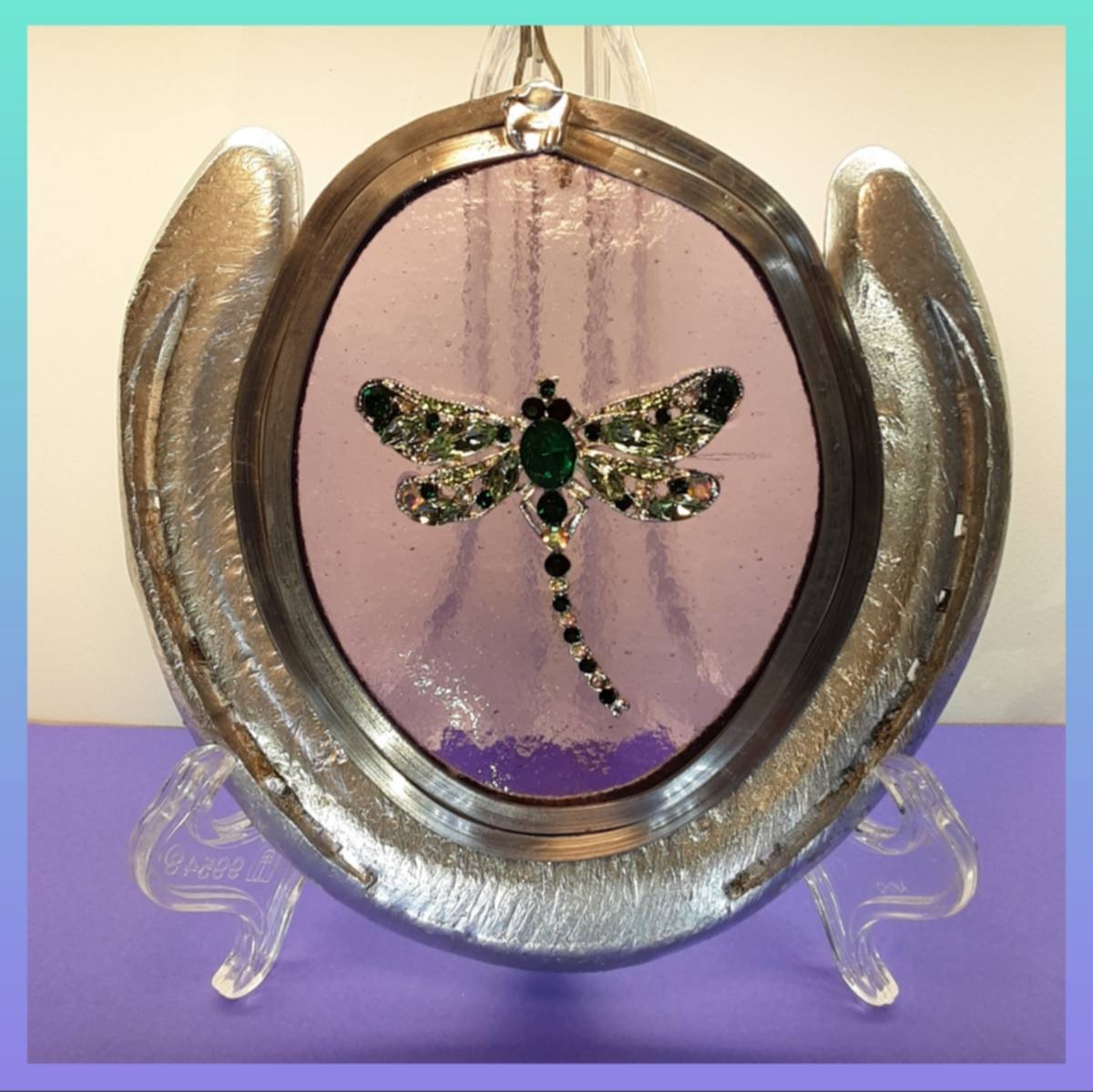 HORSESHOE SUN CATCHER: DRAGONFLY